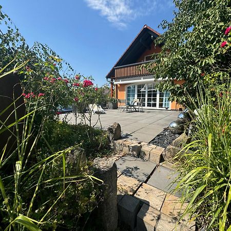 B&B'S Im Aischgrund Adelsdorf Luaran gambar