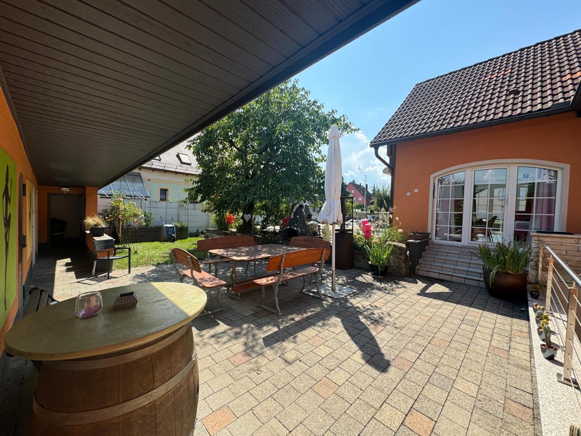 B&B'S Im Aischgrund Adelsdorf Luaran gambar